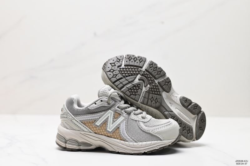 NEW BALANCE SHOES